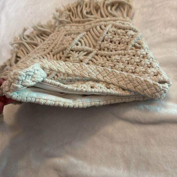 Mossimo Macrame Crochet Ivory Fringe Crossbody Bag Purse Hippie Boho Off White - Picture 6 of 6